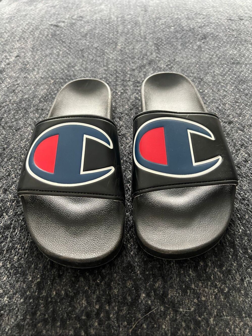 Men’s Champion Logo Slides size 10